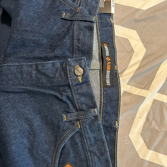 Wrangler FR Jeans - New with tags - Picture 3 of 4